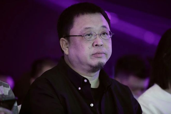 “马拉松长谈”是因为罗永浩太松了