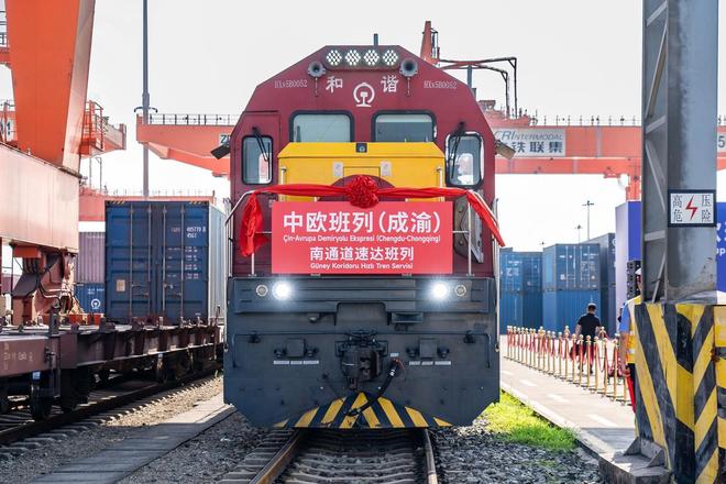两周后，波兰给中国打开通道了