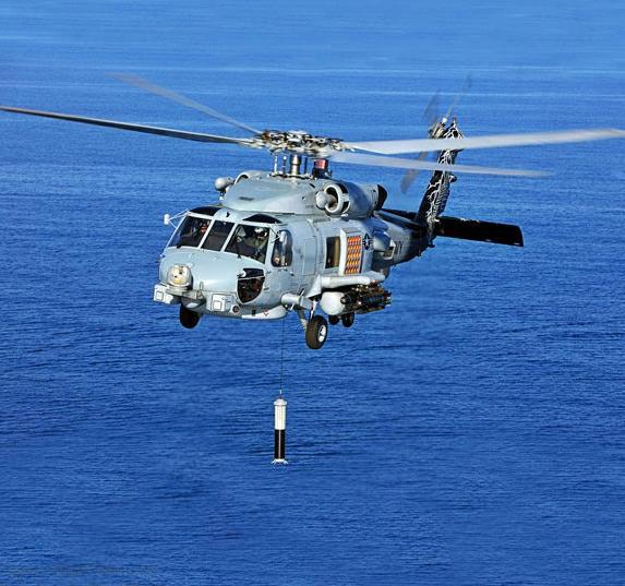 在南海坠毁的美军MH-60R“海鹰”直升机 单价比F-35还贵