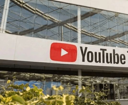 YouTube围绕AI进行重组，向员工提供买断方案