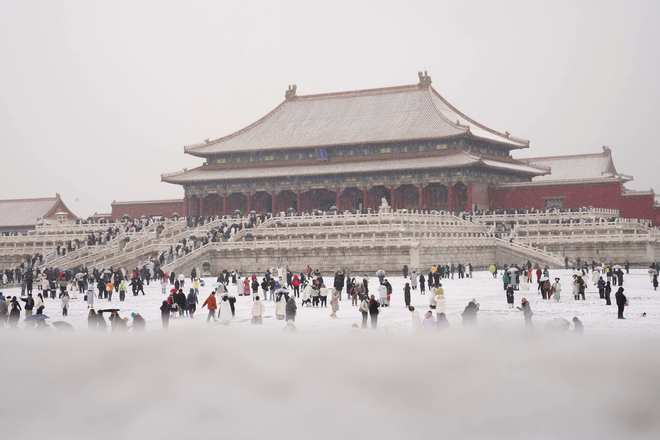 新华社出图｜瑞雪降京城
