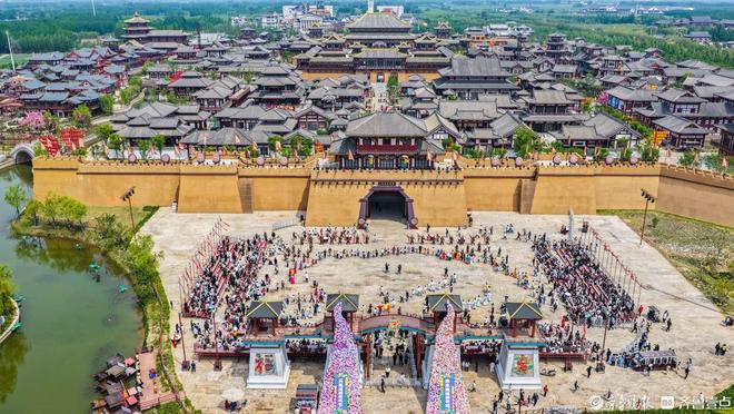 山东乐陵：五一戏精狂欢释放旅游消费新活力