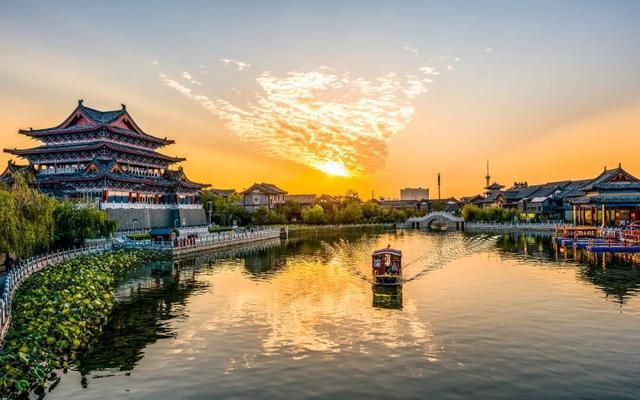 跟着课本游中国，收好这份暑假“旅行攻略”！
