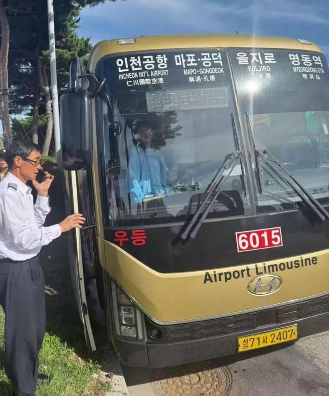 “我控方向，你找刹车”，韩国大巴失控后，中国女乘客救了一车人